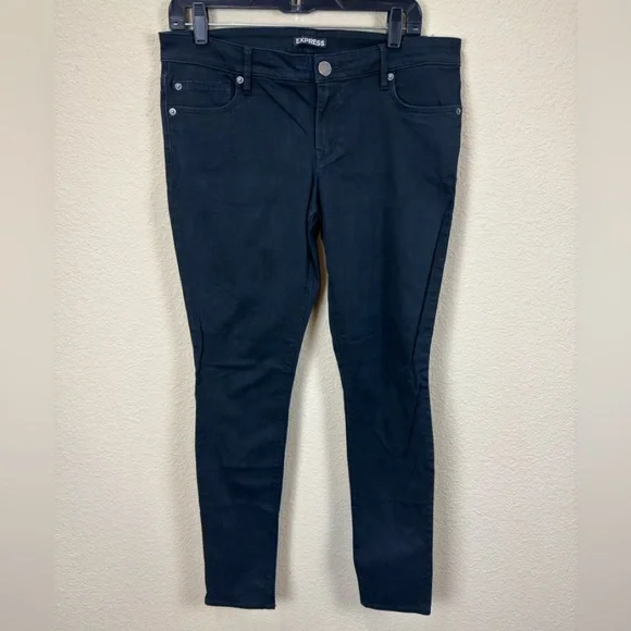 $80 Express Stella Low Rise Black Skinny Jeans - Picture 2 of 13
